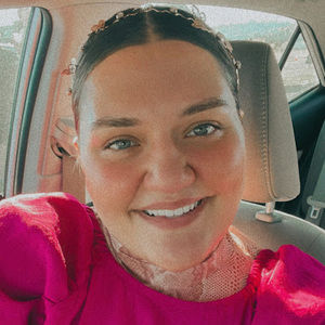 Meet your Posher, Hope